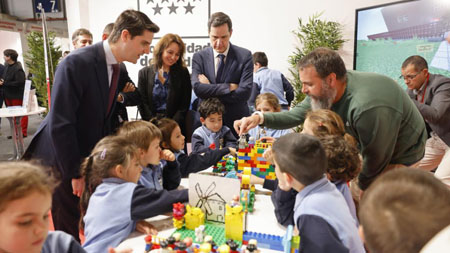 Madrid muestra su oferta educativa, investigadora y tecnológica en Aula y la Feria Madrid es Ciencia