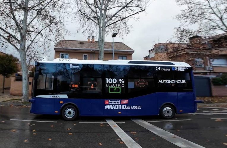 La Comunidad de Madrid transporta a 1.200 pasajeros en el primer autobús urbano autónomo que ha circulado en Leganés