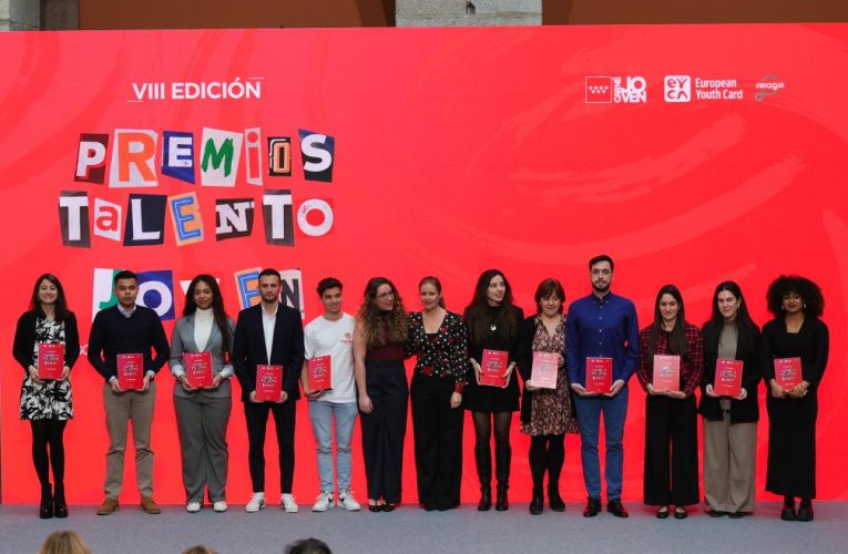 La Comunidad de Madrid entrega los Premios Talento Joven a 15 personas por su ejemplo de superación, tolerancia y solidaridad