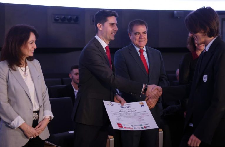La Comunidad de Madrid fomenta las vocaciones en el sector aeroespacial con el concurso Spanish Space Design Competition
