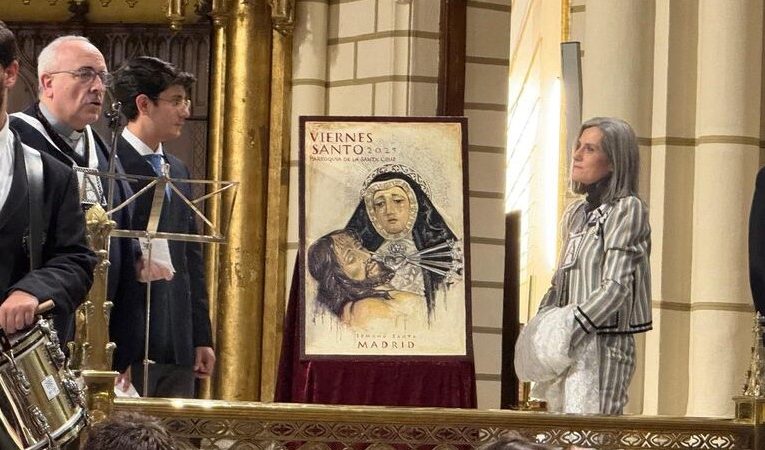 Archidiocesis de Madrid – José Ricardo González del Alba, autor del cartel del Viernes Santo de la Parroquia Santa Cruz: «Es una invitación a entrar en el misterio pascual y a esperar con fe el alba de la Resurrección»