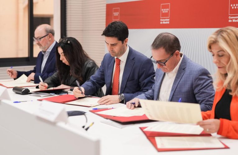 La Comunidad de Madrid reduce horas lectivas de profesores e incorpora nuevos docentes para seguir mejorando su educación pública