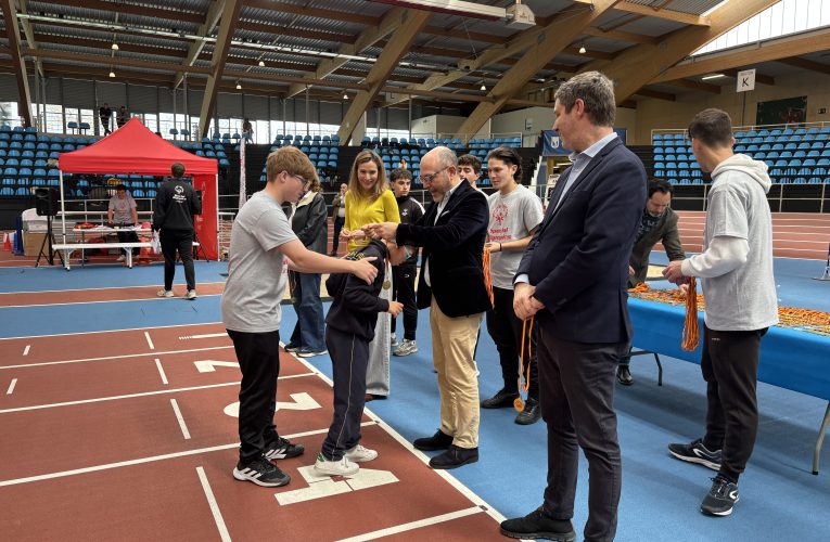 El Ayuntamiento impulsa la inclusión social de niños y jóvenes con discapacidad a través del deporte