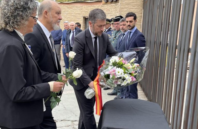 La Comunidad de Madrid rinde homenaje a las víctimas del atentado terrorista en el restaurante El Descanso en su 40º aniversario