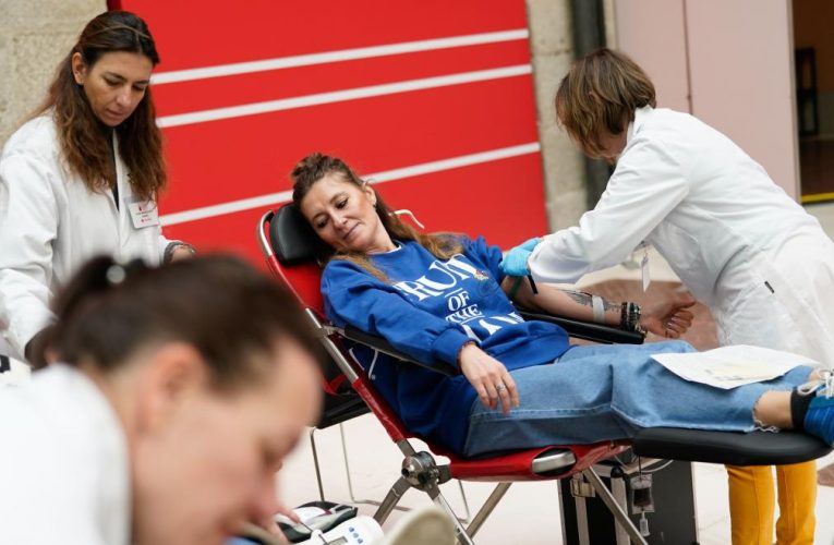 La Comunidad de Madrid hace un llamamiento urgente a la población para que done sangre y garantizar las reservas