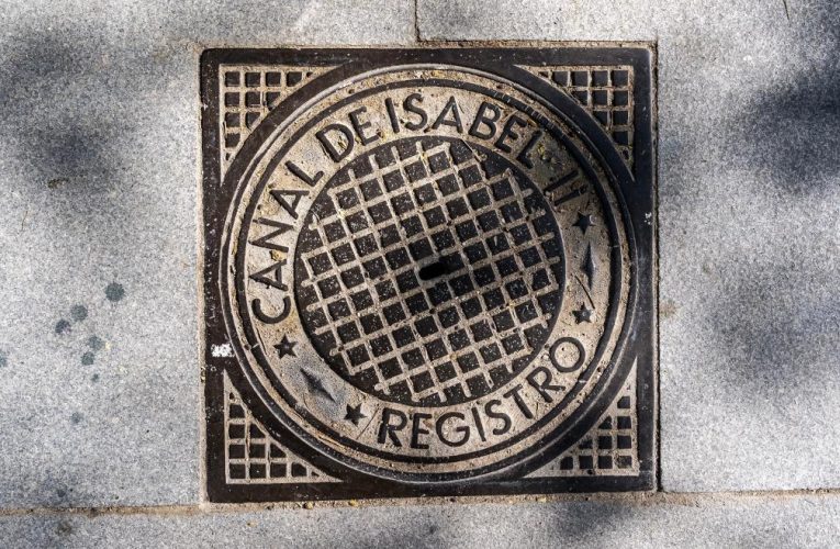Canal de Isabel II gestionará la red de saneamiento de Coslada, Hoyo de Manzanares y Miraflores de la Sierra