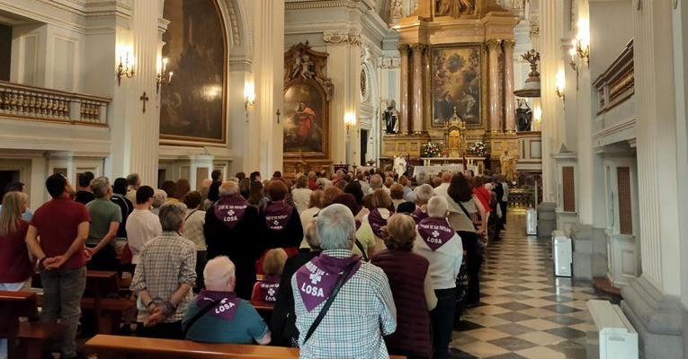 Archidiocesis de Madrid – Cinco pueblos que llevan el nombre de San Pantaleón peregrinan hasta Madrid para venerar las reliquias del santo en el monasterio de la Encarnación