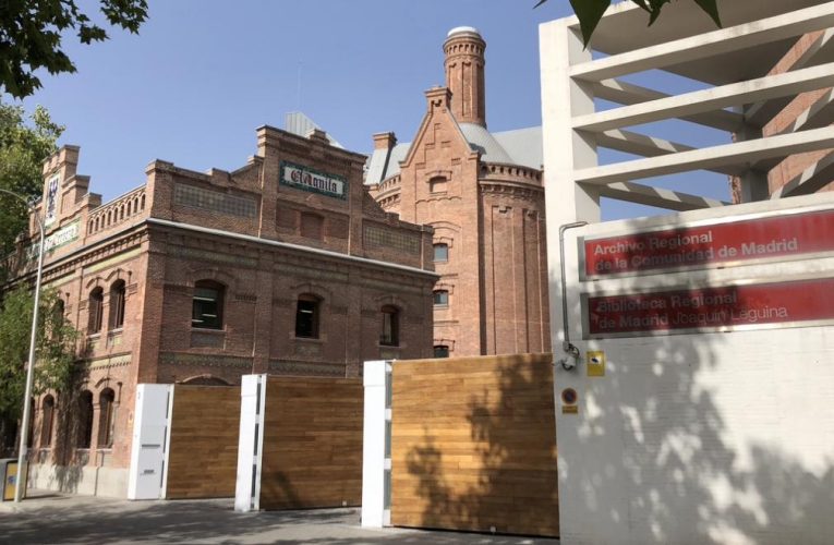 La Comunidad declarará BIC la antigua fábrica de cerveza El Águila y los hornos y chimeneas de la factoría de loza fina de Valdemorillo