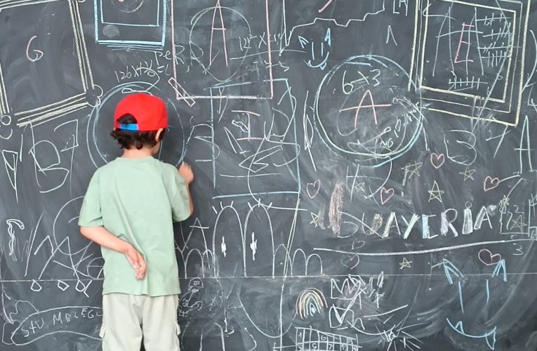 El campamento de verano de Matadero Madrid, un viaje en el tiempo para aprender jugando
