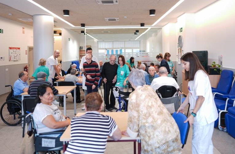 La Comunidad de Madrid destina 9,7 millones para la atención de 550 personas mayores dependientes en dos residencias con Centro de Día
