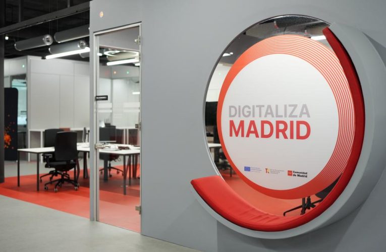 La Comunidad de Madrid despliega su Escudo Digital, encabeza el uso de IA y refuerza la digitalización de sus servicios públicos