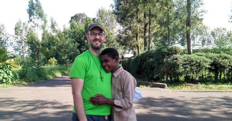 Archidiocesis de Madrid – Manuel Cuervo, delegado episcopal de Misiones, en la despedida del Papa: «Siempre nos ha alentado a seguir evangelizando todos los rincones de la tierra»