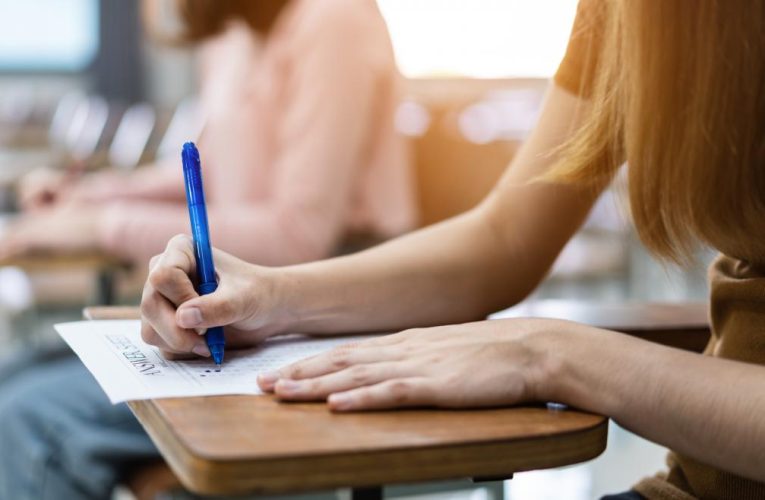 La Comunidad de Madrid premia a los mejores alumnos de la II Competición de Historia