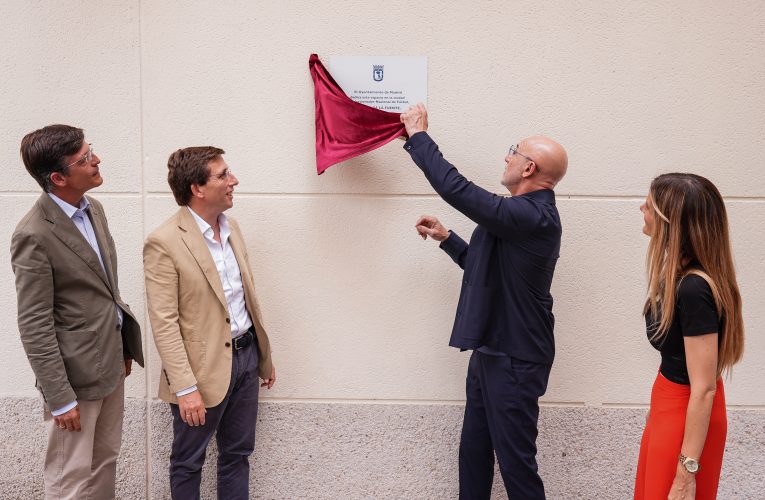 El Ayuntamiento rinde homenaje a Luis de la Fuente, que da nombre a un centro deportivo en Fuencarral-El Pardo