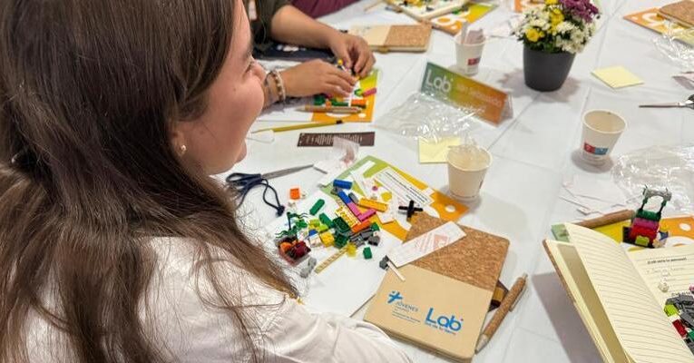 Archidiocesis de Madrid – El LAB Madrid cierra su primer año con más de 50 jóvenes formados en misión y liderazgo: «Ha sido un regalo de Dios y ha superado nuestras expectativas»