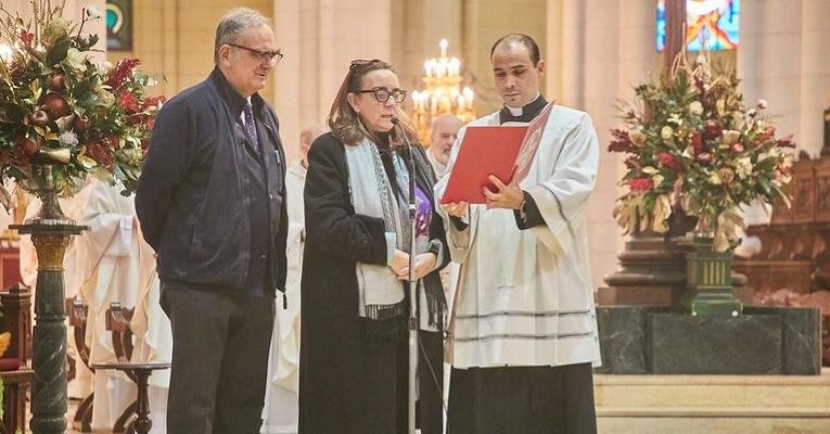 Archidiocesis de Madrid – María Bazal, delegada Familia y Vida de Madrid, ante la celebración de las bodas de oro y plata matrimoniales en la catedral: «Estas parejas son un faro de esperanza para las nuevas generaciones»