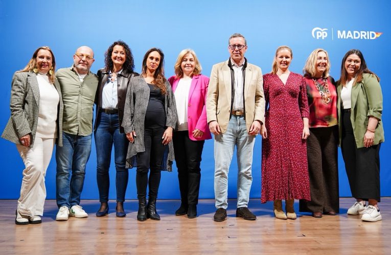 Serrano: «Formar una familia tiene que volver a estar de moda, tiene que entenderse como una aspiración cultural y vital fundamental»