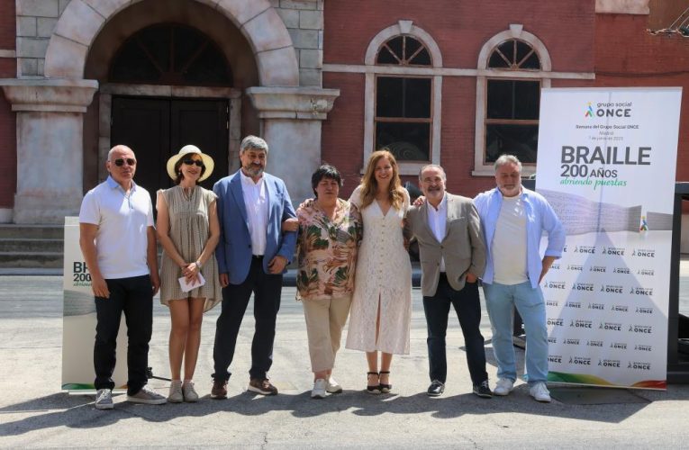 La Comunidad de Madrid, en la celebración anual del Grupo Social ONCE