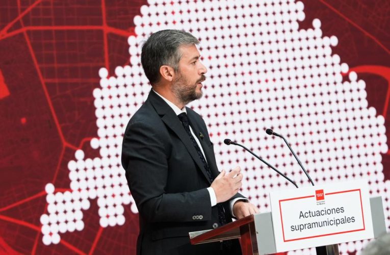 La Comunidad de Madrid invertirá 120 millones para mejorar los servicios públicos de 128 municipios y dotarles de nuevas infraestructuras