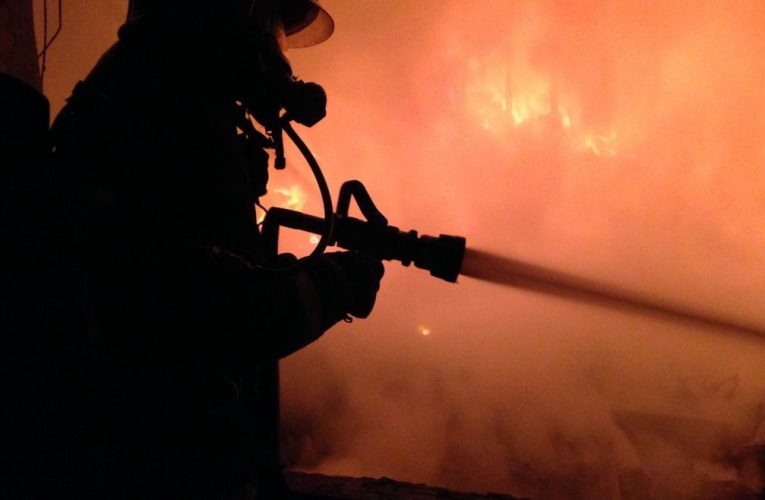 La Comunidad de Madrid concede la Medalla de Servicios Distinguidos del Cuerpo de Bomberos a cinco de sus integrantes fallecidos en acto de servicio
