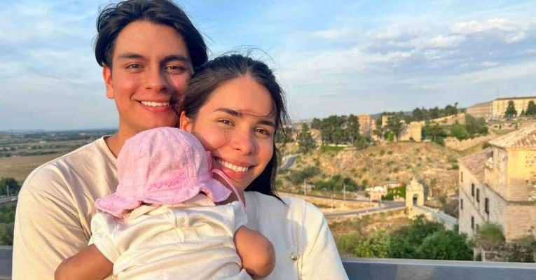 Archidiocesis de Madrid – Laura le dará el «sí quiero» a Juan en la macroboda de San Sebastián de los Reyes: «Yo tenía otra idea del matrimonio, pero ahora sé que ya delante de Dios seremos una sola persona»