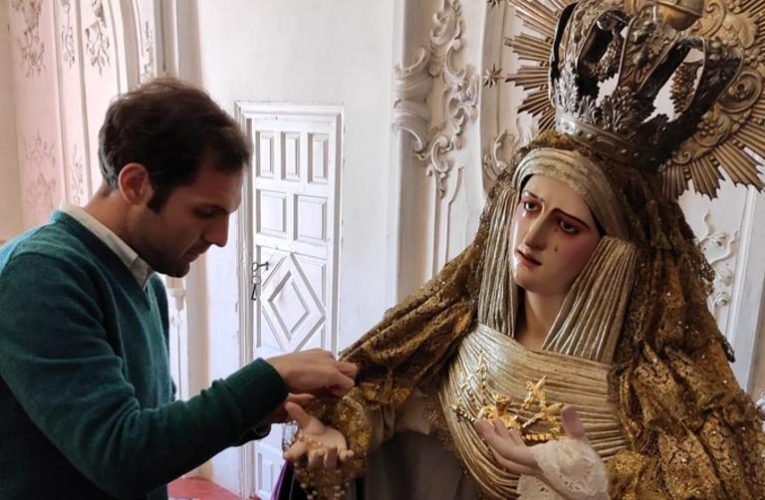 Archidiocesis de Madrid – Pepe Hidalgo Jiménez, nuevo vestidor de María Santísima de las Angustias, titular mariana de la Hermandad de los Gitanos de Madrid: «Si la Virgen me llama, tengo que ir»