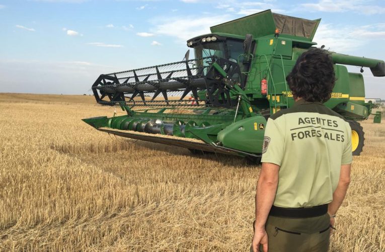 La Comunidad de Madrid supervisa el uso de maquinaria agrícola para evitar incendios forestales en la época de riesgo alto