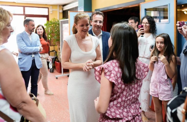 La Comunidad de Madrid celebra el Día de los Abuelos reuniendo en una jornada a 250 mayores con sus nietos