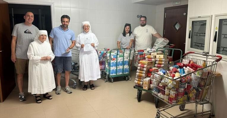 Archidiocesis de Madrid – La acción social de la Hermandad de Jesús el Pobre entrega más de 400 kilos de alimentos a las Hermanitas de los Pobres de Los Molinos