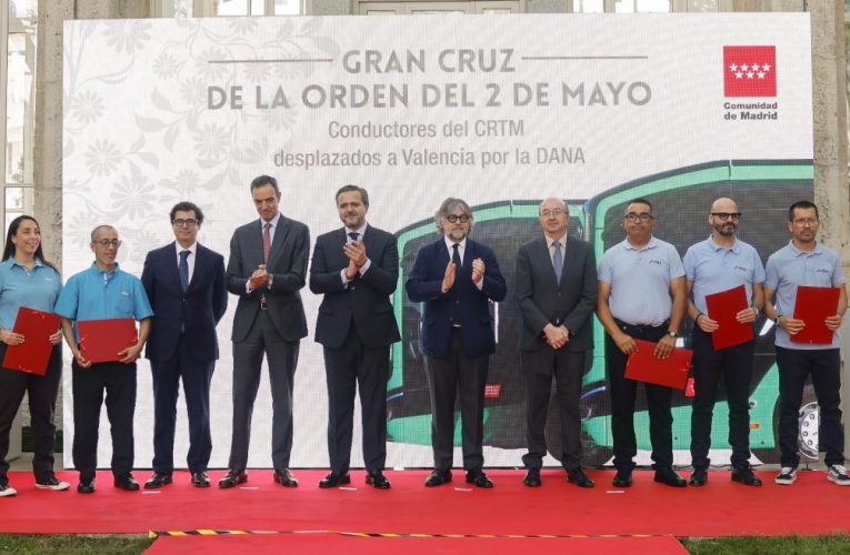 La Comunidad de Madrid homenajea a los más de 200 conductores que han prestado servicio en las zonas afectadas por la DANA de Valencia