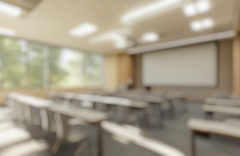 La Comunidad de Madrid abre la convocatoria de becas para jóvenes del programa Segunda Oportunidad