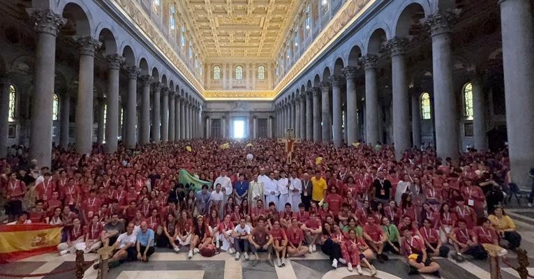 Archidiocesis de Madrid – Jubileo de los Jóvenes: el cardenal Cobo anima a los madrileños a salir por la misma puerta y volver juntos a Madrid