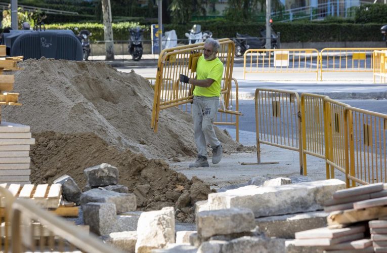 El número de parados en Madrid se sitúa en 132.032 personas en julio, el registro más bajo para ese mes desde 2009