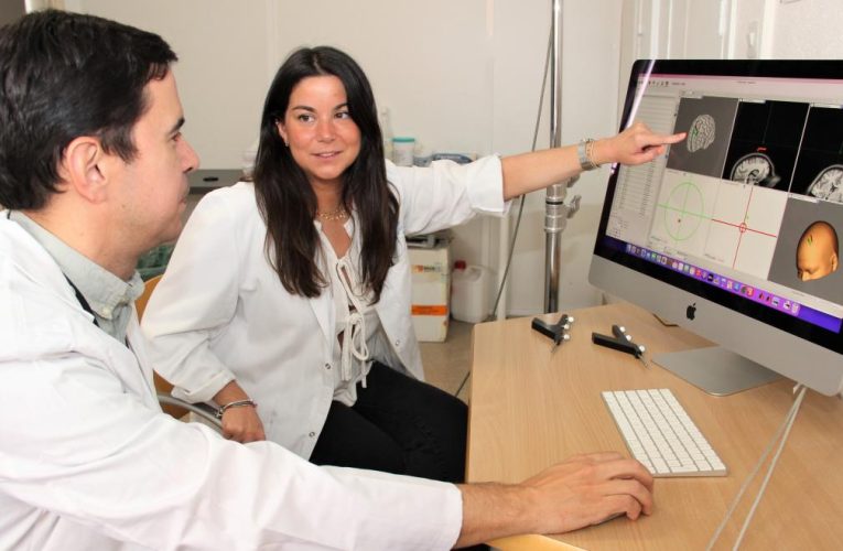 La sanidad pública madrileña alcanza otro hito internacional con un tratamiento experimental para las personas con afasia progresiva primaria