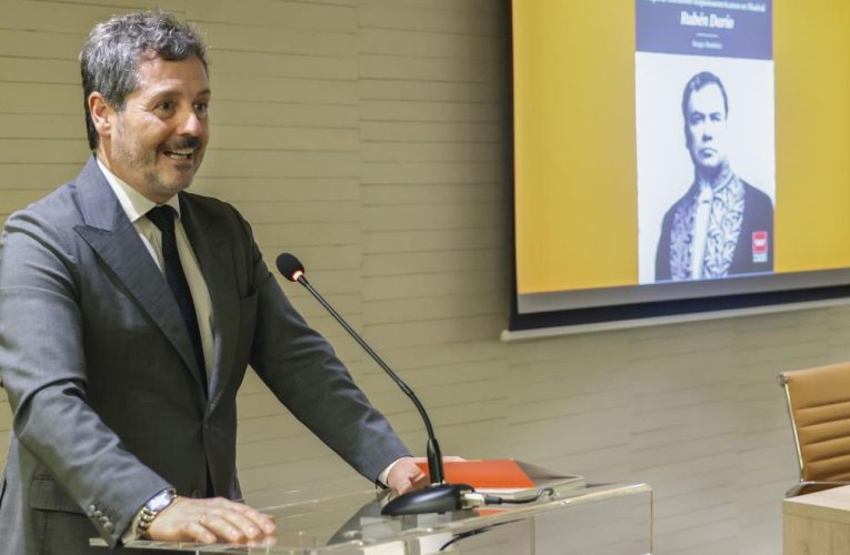 La Comunidad de Madrid elabora una serie de 10 publicaciones sobre la vida y obra de escritores hispanoamericanos en la capital