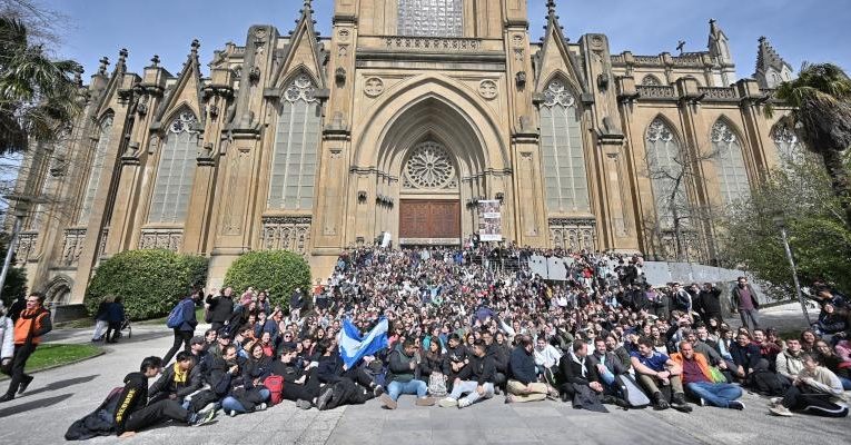 Archidiocesis de Madrid – Felipe Rodrigues, director del Secretariado de Infancia y Juventud, ante la Javierada: «Preparar el corazón para ser discípulos misioneros»