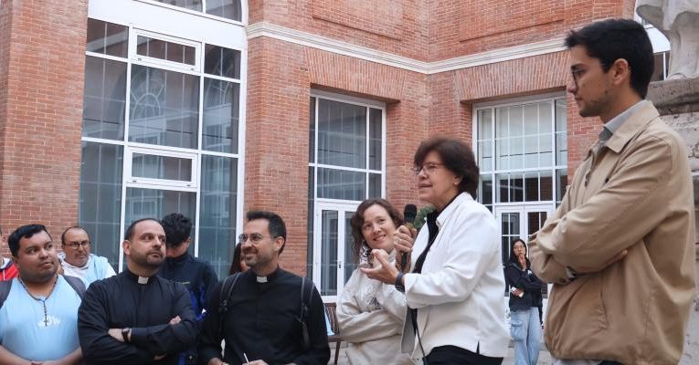 Archidiocesis de Madrid – Laura Moreno: «La diócesis está en la mejor disposición para recibir al Papa León XIV»