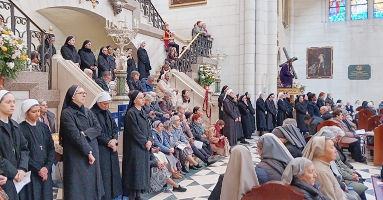 Archidiocesis de Madrid – El padre Aurelio Cayón, vicario episcopal, en la Jornada de la Vida Consagrada: «En este día la Iglesia da gracias a Dios por el don de la vida consagrada»