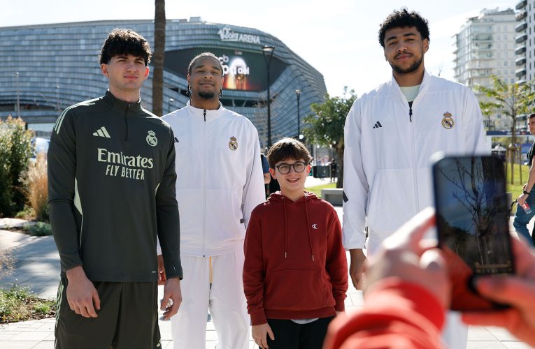 Okeke, Procida y Almansa visitaron la Fan Zone
