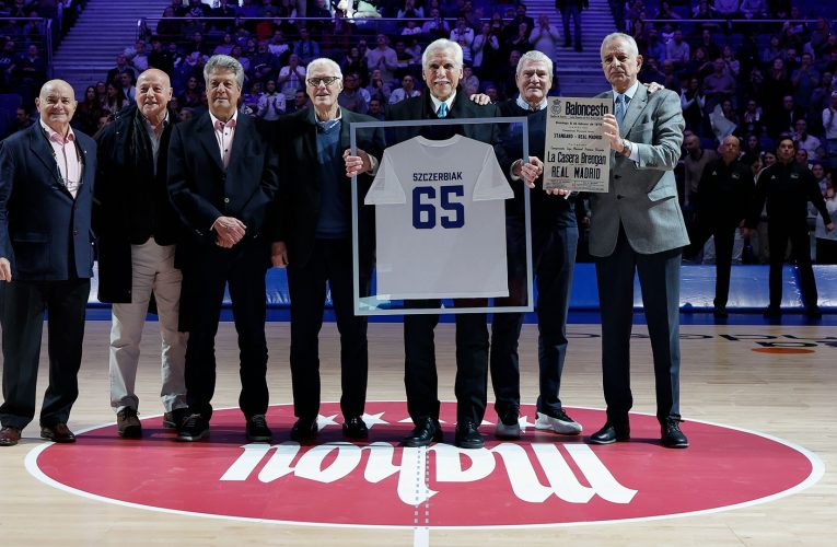 Homenaje a Szczerbiak en el Movistar Arena