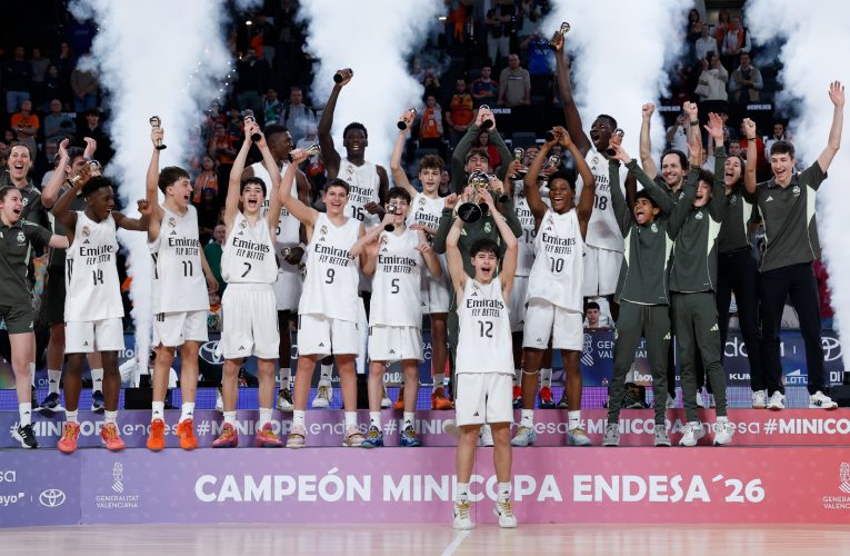 77-93: El Infantil A conquista la Minicopa 2026