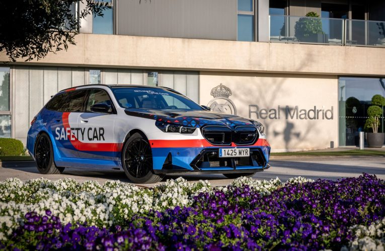 Acompaña al equipo en su llegada al Bernabéu para el derbi desde el Safety Car oficial de BMW