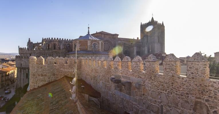 Archidiocesis de Madrid – Más de 50 jóvenes de Madrid del Grupo Horeb y Lab participan este fin de semana en una convivencia en Ávila, un verdadero espacio de «formación espiritual»