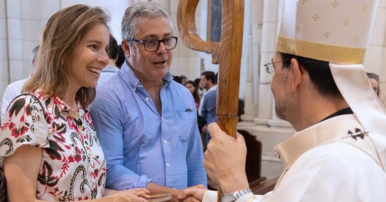 Archidiocesis de Madrid – María Bazal, delegada de Familia y Vida, en la Semana del Matrimonio: «El amor es una llamada de Dios a ponernos la mochila y caminar juntos»