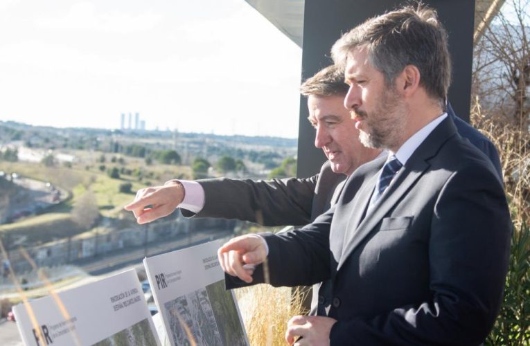 La Comunidad de Madrid conoce el proyecto de remodelación de la Avenida de España en Tres Cantos