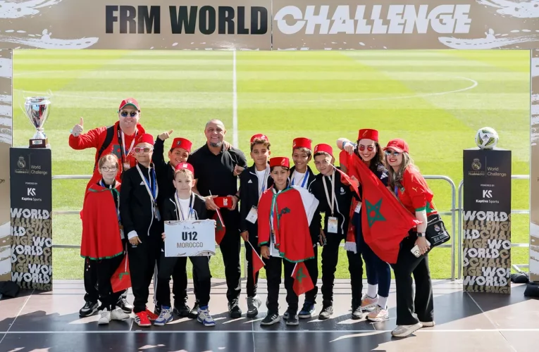 Roberto Carlos inaugura la quinta edición del World Challenge de la Fundación Real Madrid