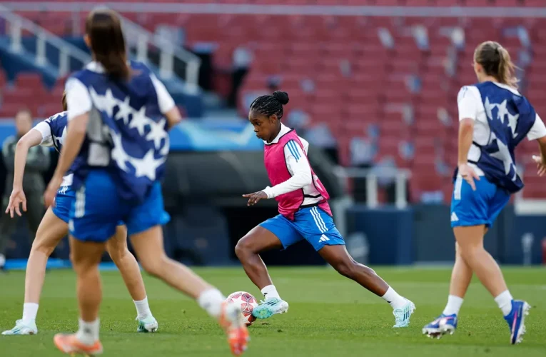 Último entrenamiento antes del partido contra el Barcelona