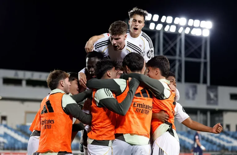 El Castilla remonta y golea al Celta B