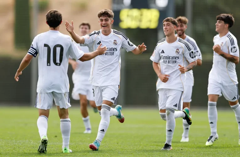 El Juvenil A, campeón del Grupo 5 de la División de Honor Juvenil