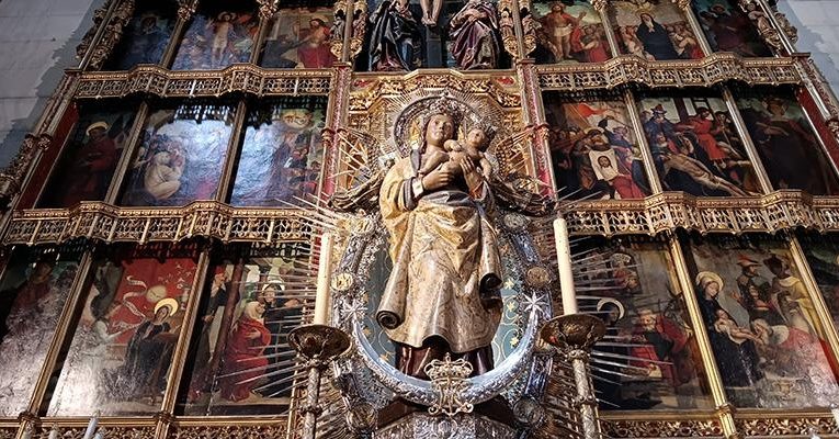 Archidiocesis de Madrid – El Papa León XIV visitará la catedral de la Almudena para hacer una ofrenda floral a la Virgen